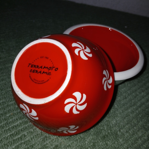 Peppermint bowls - Picture 3 of 3